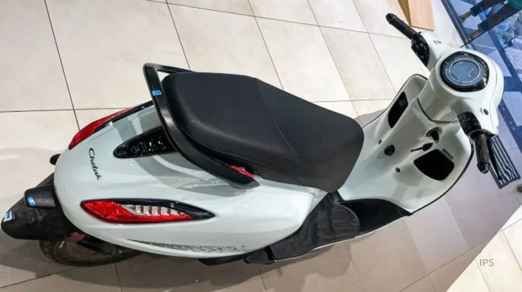 Bajaj Chetak 3001
